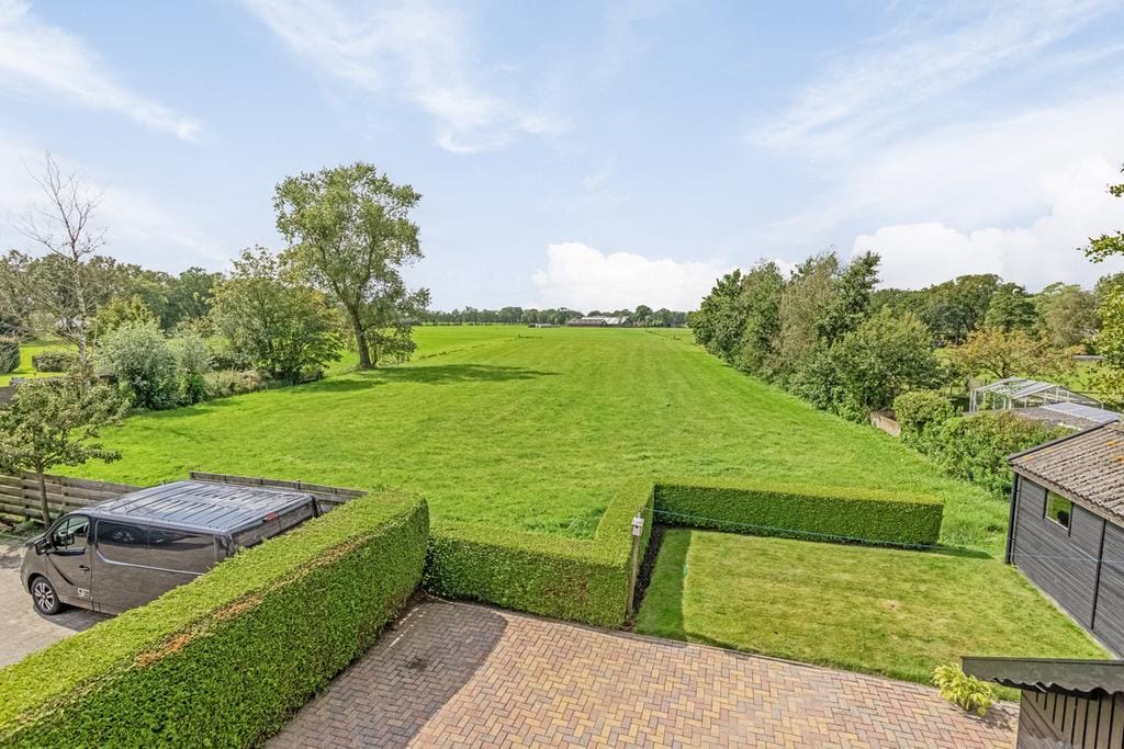 Foto 2 van Van Akenwei 13