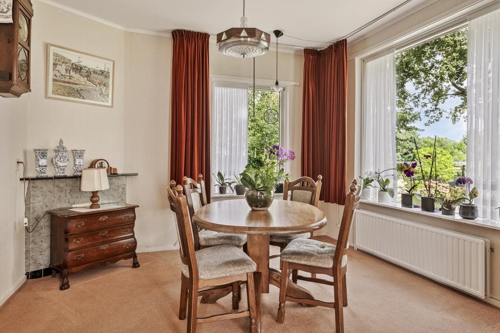 Foto 8 van Van Akenwei 13