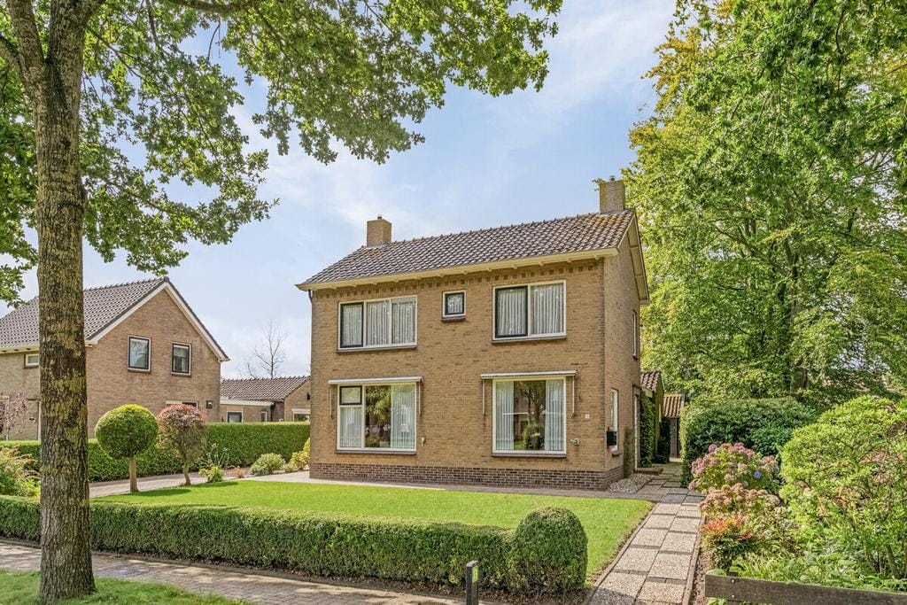 Foto 39 van Van Akenwei 13