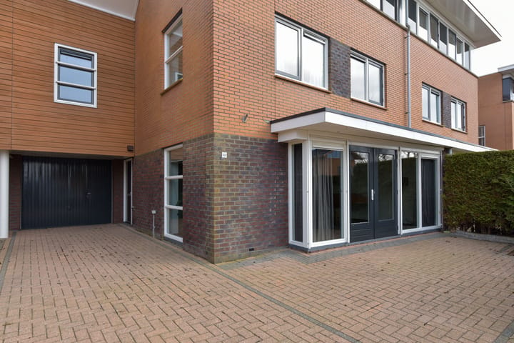 Foto 2 van Charlotte van Pallandthof 122