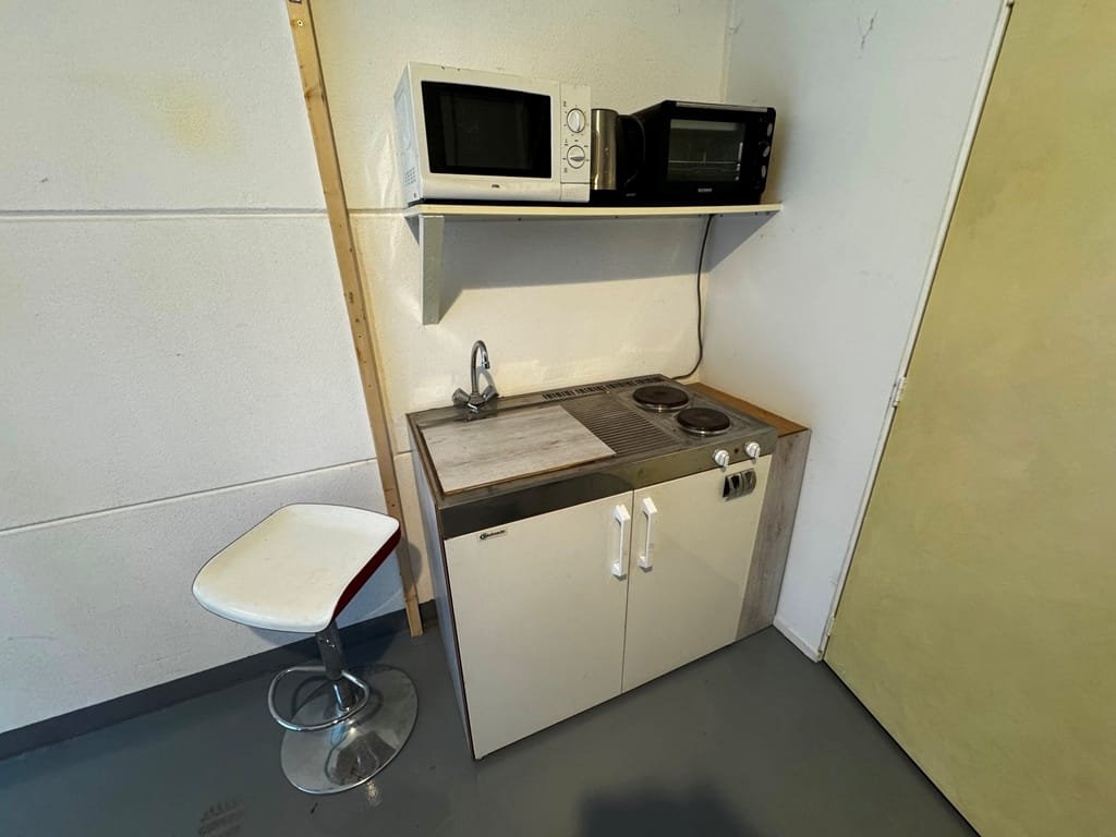 View photo 3 of Lageweg 37-F5