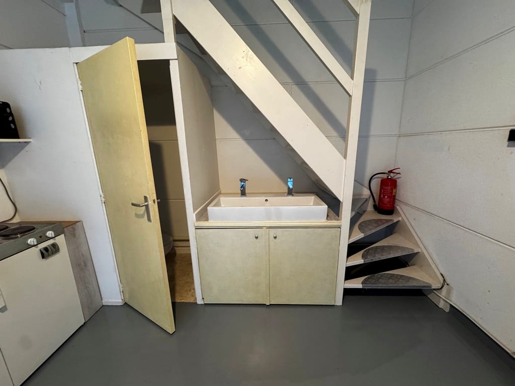 View photo 4 of Lageweg 37-F5