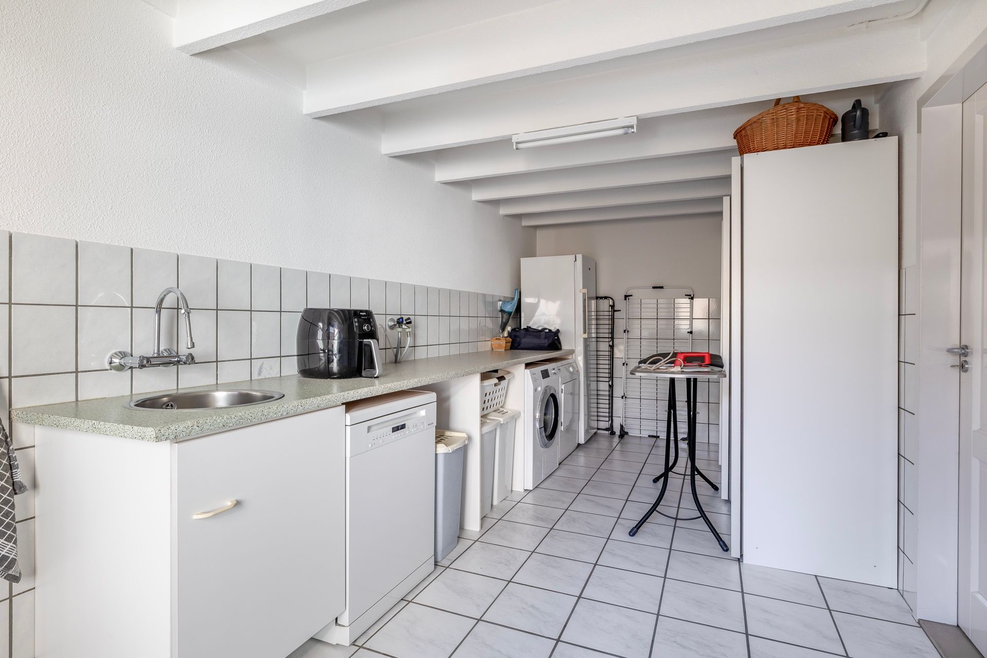 Photo 18 of Klampenmeet 25-A