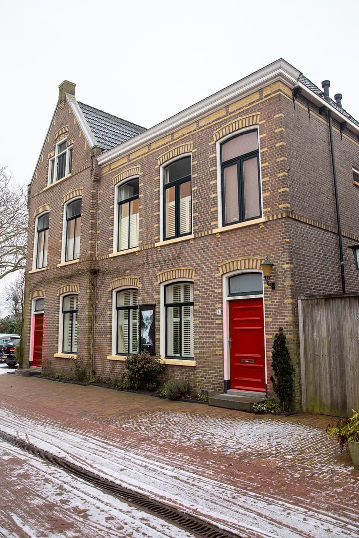 Kanadeeskestrjitte 8