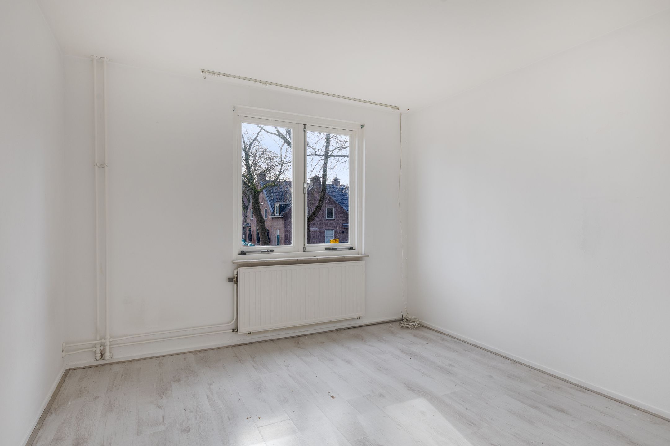 Photo 12 of Nieuwe Brouwerstraat 3