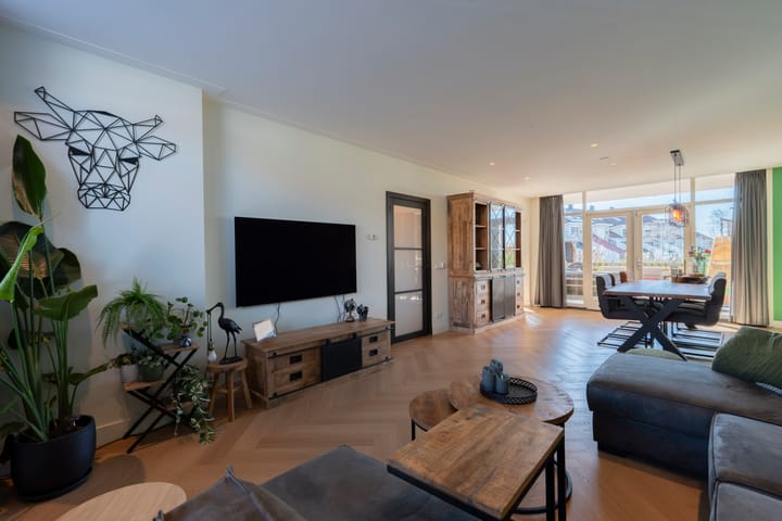 Photo 3 of Marinus Poststraat 35