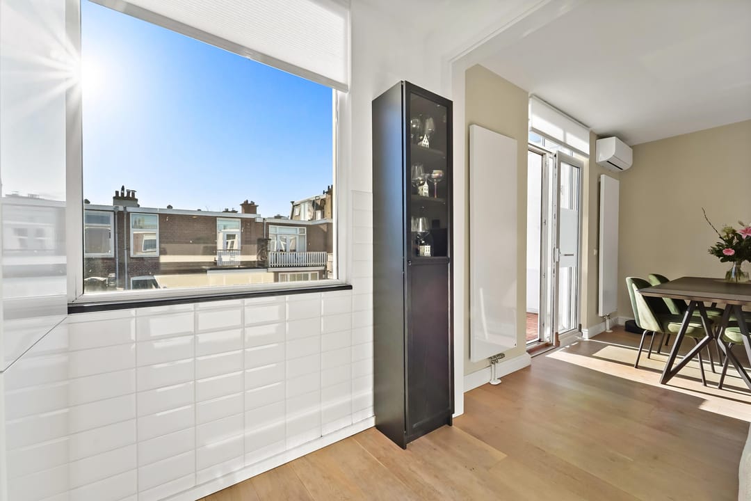 Photo 8 of Buijs Ballotstraat 12-A