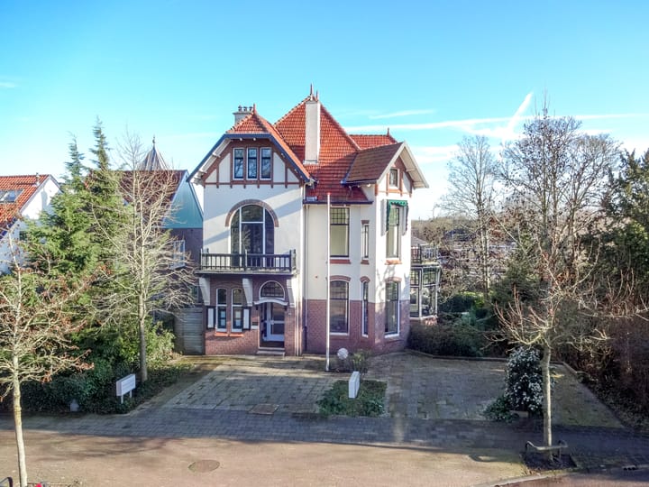 Photo 2 of Bloemendaalseweg 163