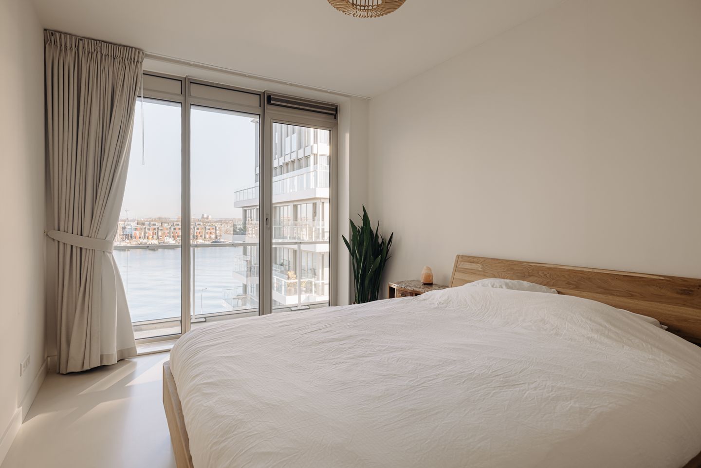 Foto 25 van Bottelarijstraat 21