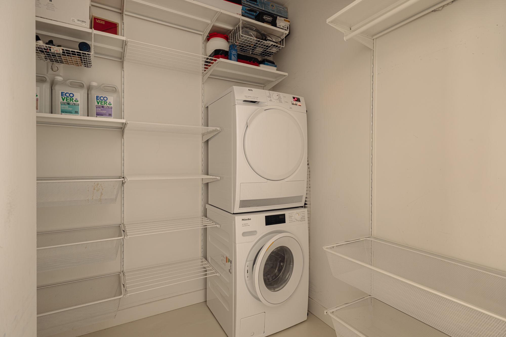 Foto 33 van Bottelarijstraat 21