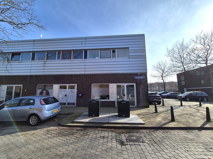 Lau Mazirellaan 403, Den Haag