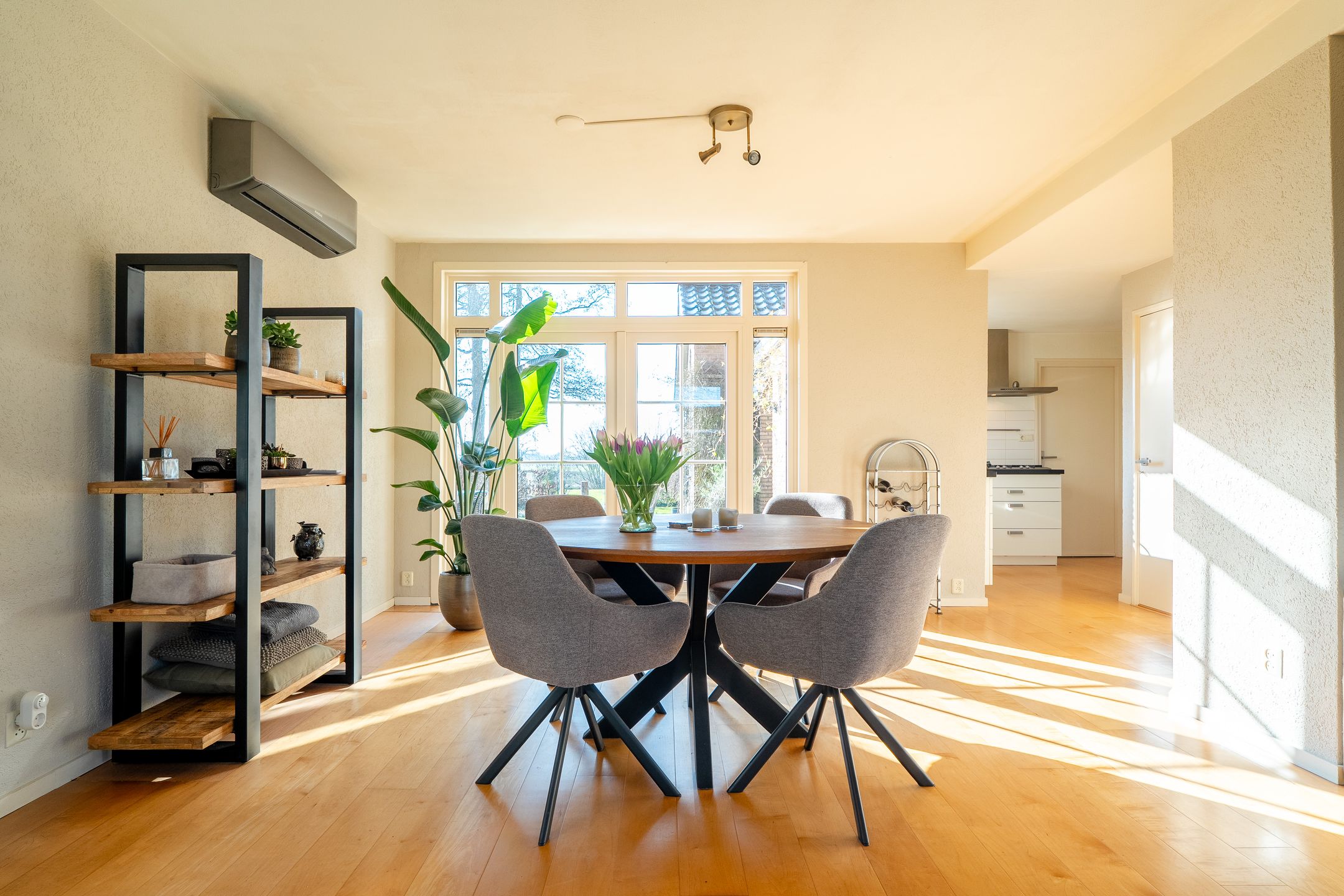 Photo 3 of Natuurschoonweg 31