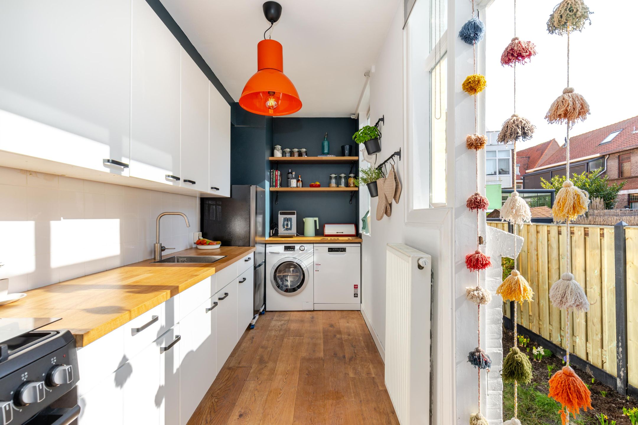 Photo 15 of Pieter de Hooghstraat 14-A