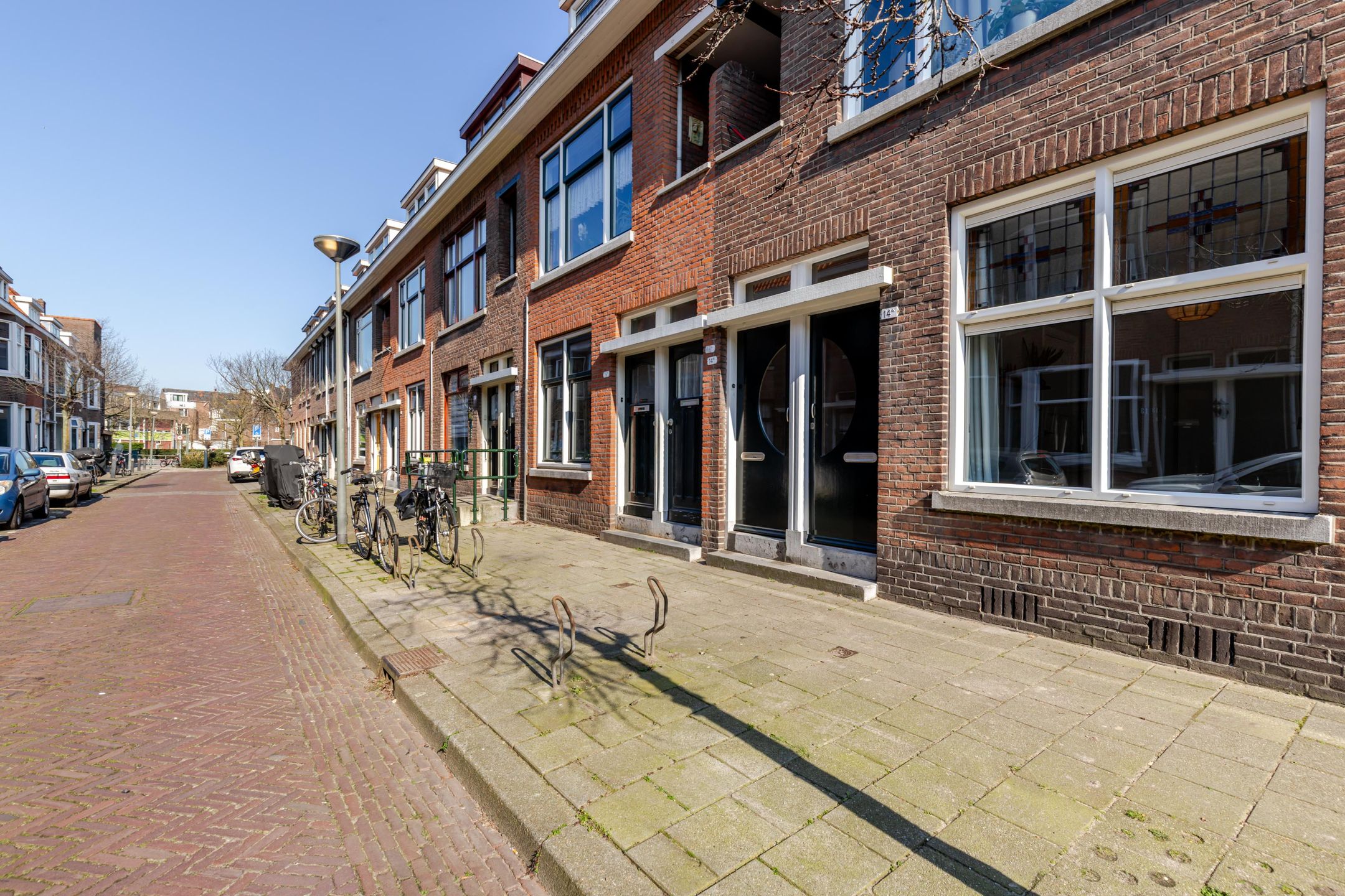 Photo 6 of Pieter de Hooghstraat 14-A