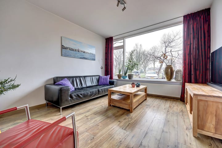 Foto 5 van Beverveen 296