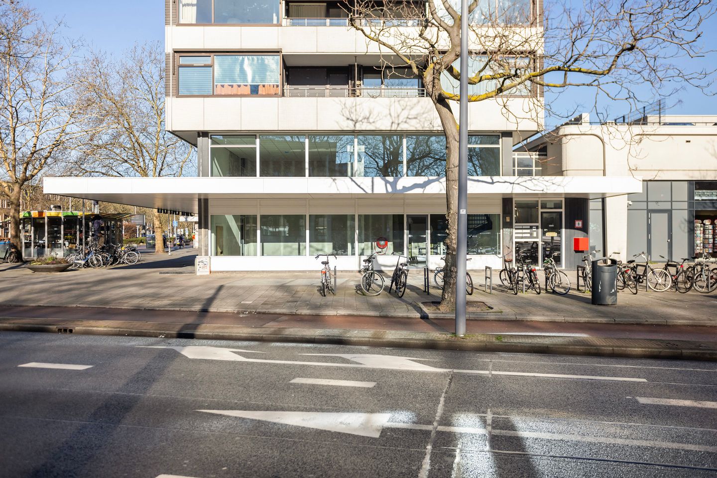 View photo 4 of Bentinckplein 127