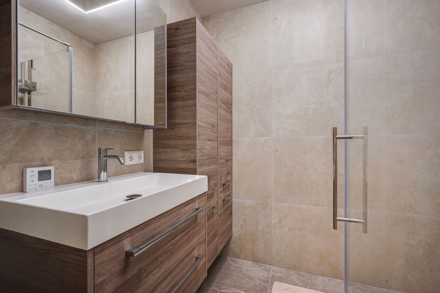 Foto 4 van Gevers Deynootweg 1272-C