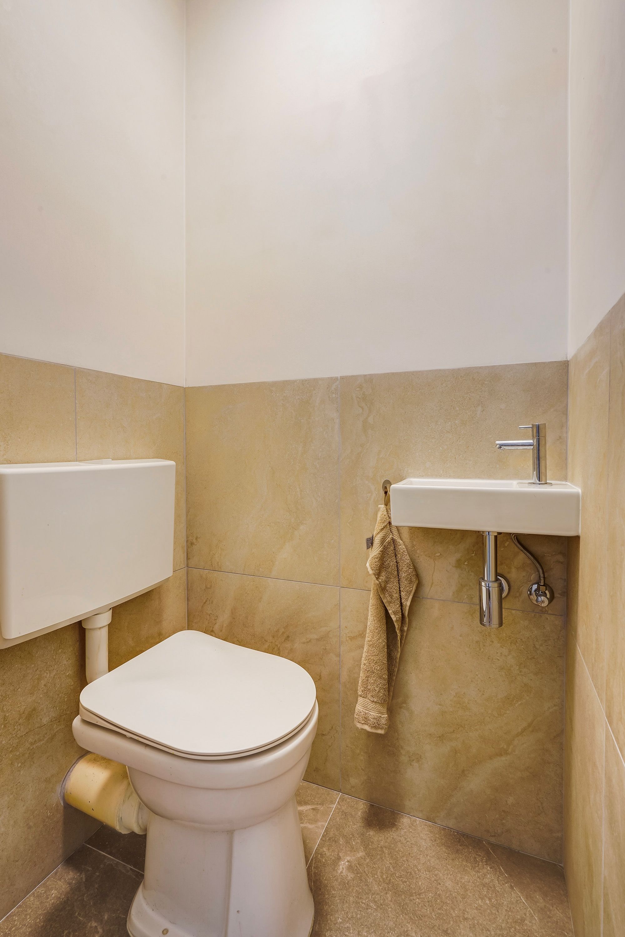 Foto 24 van Gevers Deynootweg 1272-C