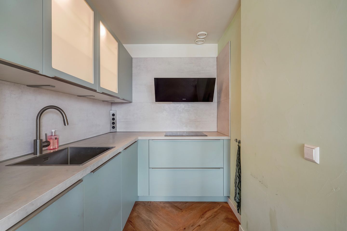 Foto 34 van Gevers Deynootweg 1272-C