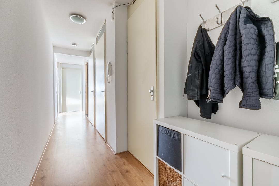 Photo 23 of Osdorper Ban 718