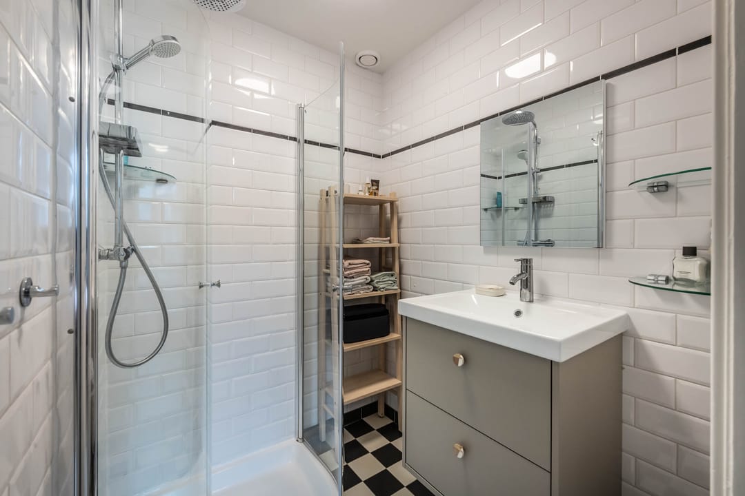 Photo 22 of Sassenheimstraat 53-2