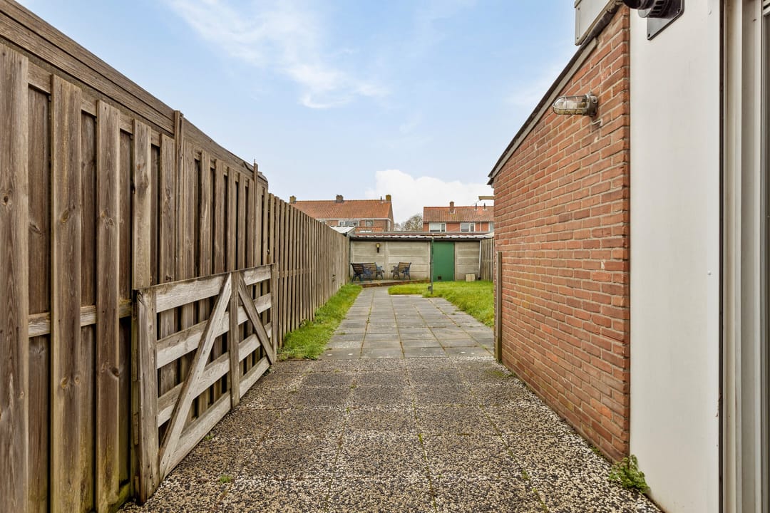 Foto 32 van Vroonstraat 14