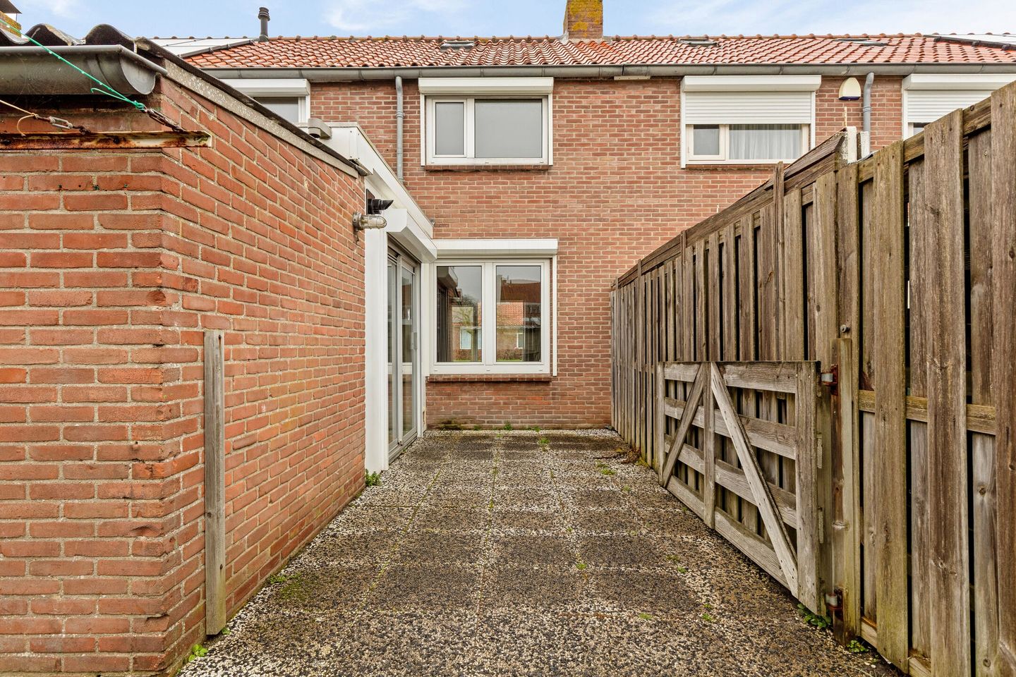 Foto 34 van Vroonstraat 14