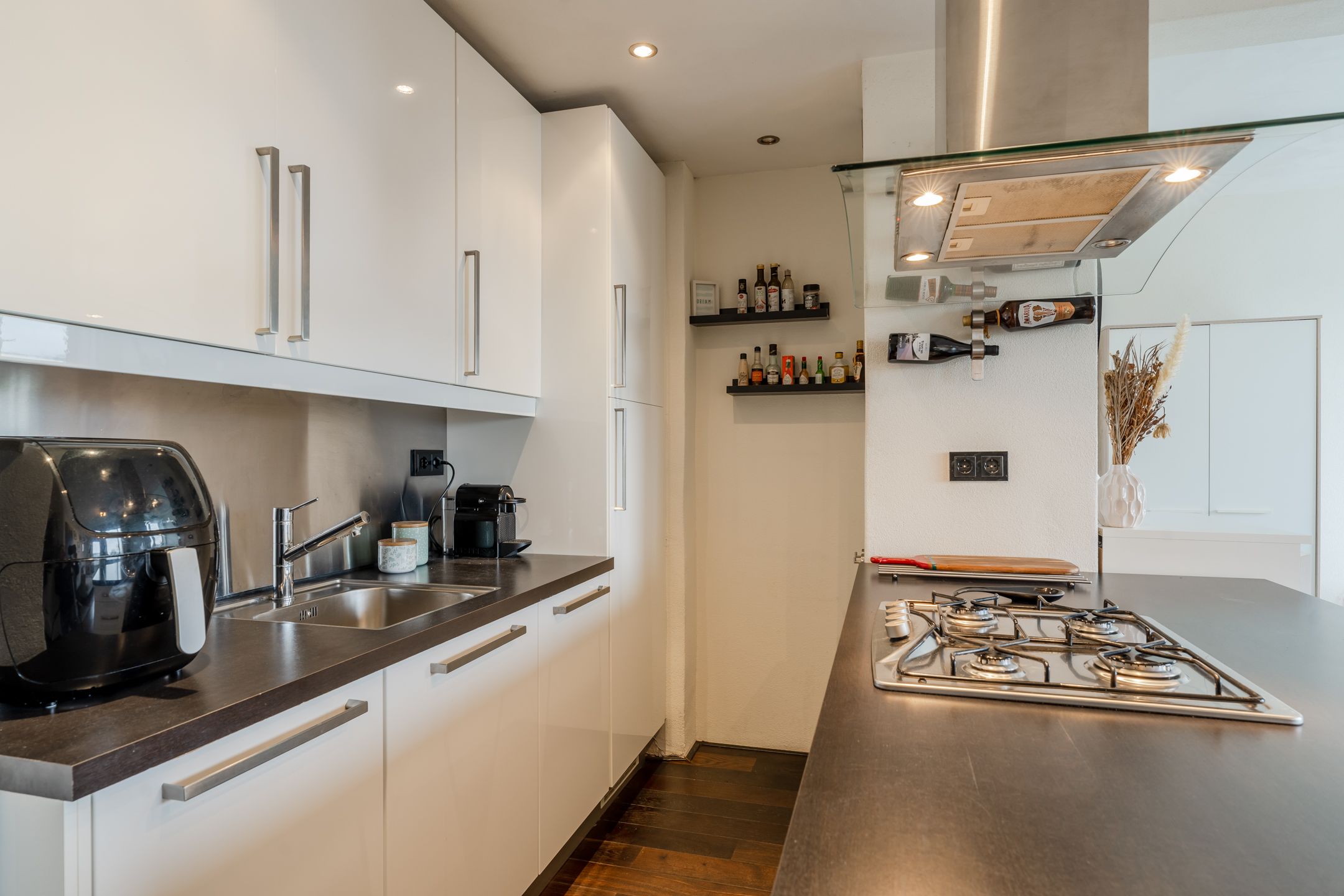 Photo 15 of Van Nijenrodeweg 128