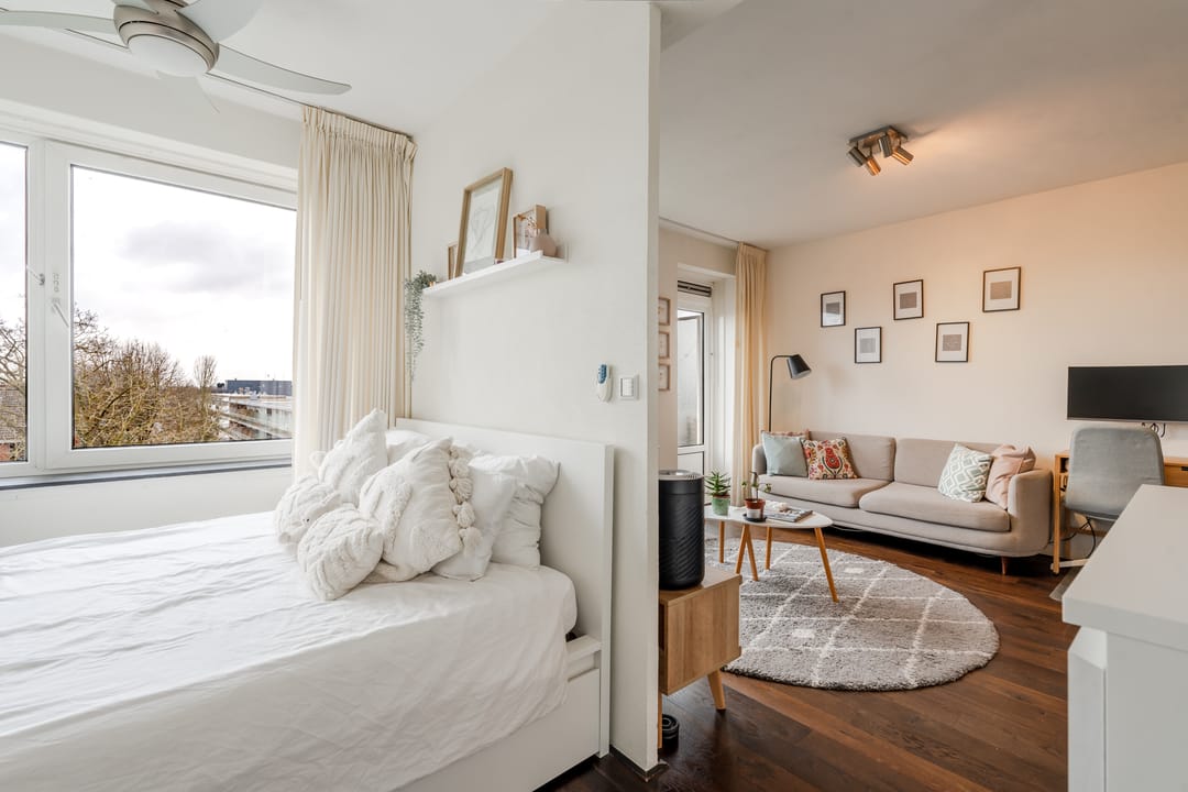 Photo 22 of Van Nijenrodeweg 128