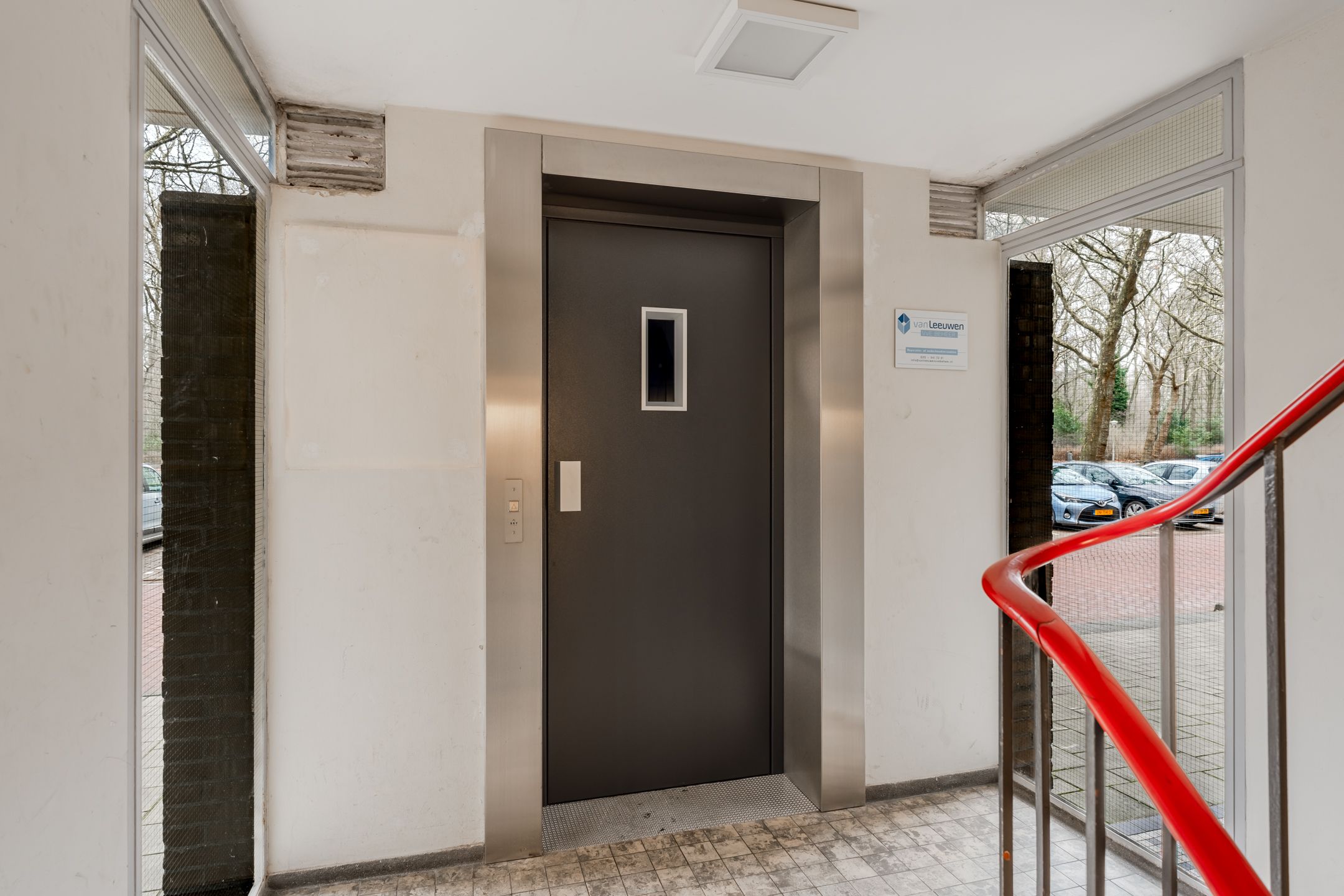 Photo 27 of Van Nijenrodeweg 128