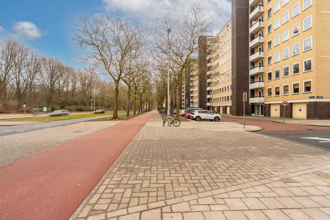 Photo 28 of Van Nijenrodeweg 128