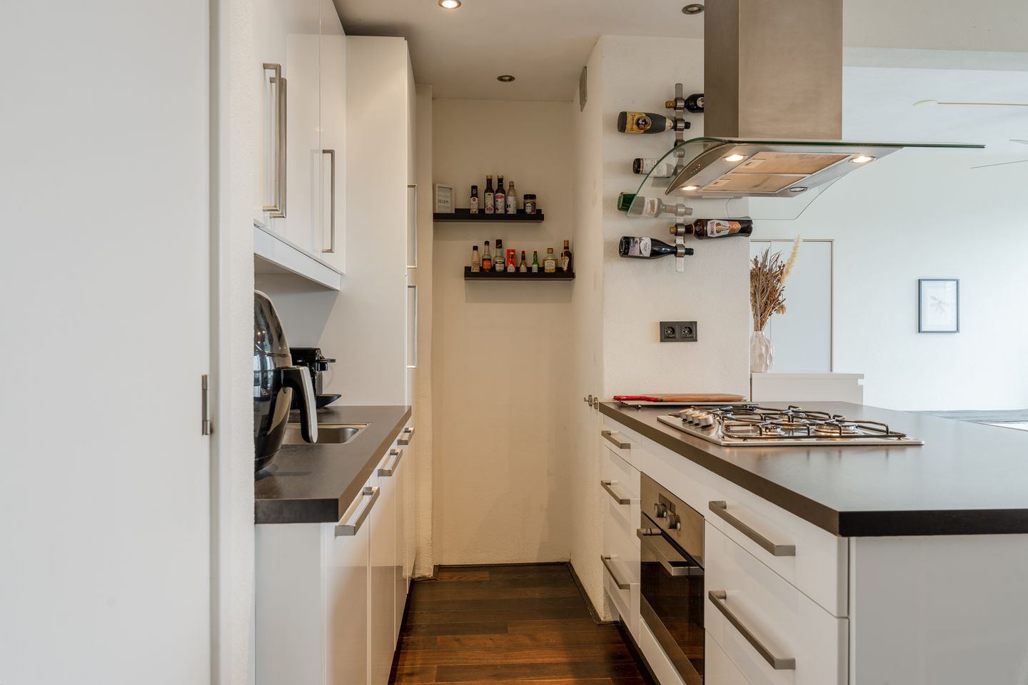 Photo 14 of Van Nijenrodeweg 128