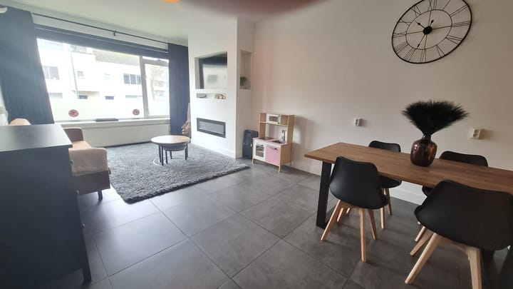 Photo 5 of Banckertstraat 66