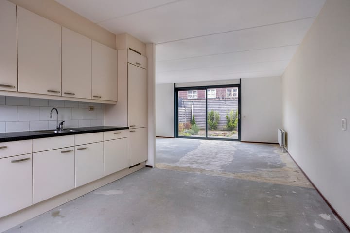 Photo 4 of Jansoniusstraat 19