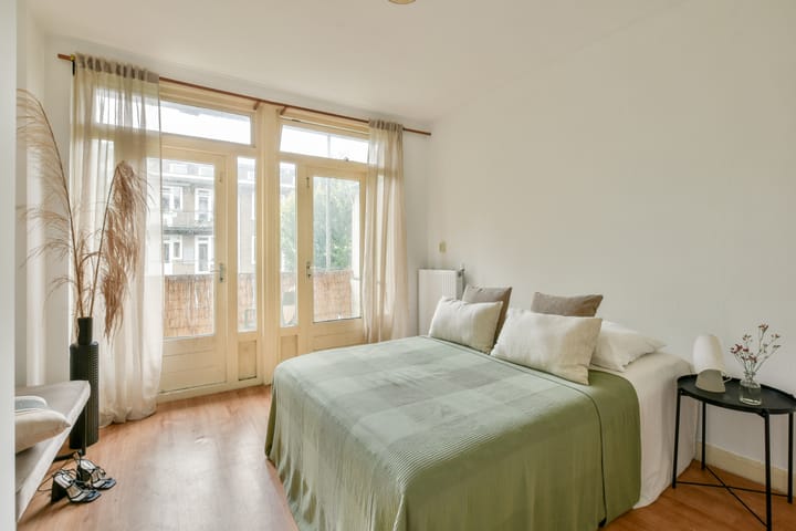 Appartement te koop: Esmoreitstraat 40-2, Amsterdam