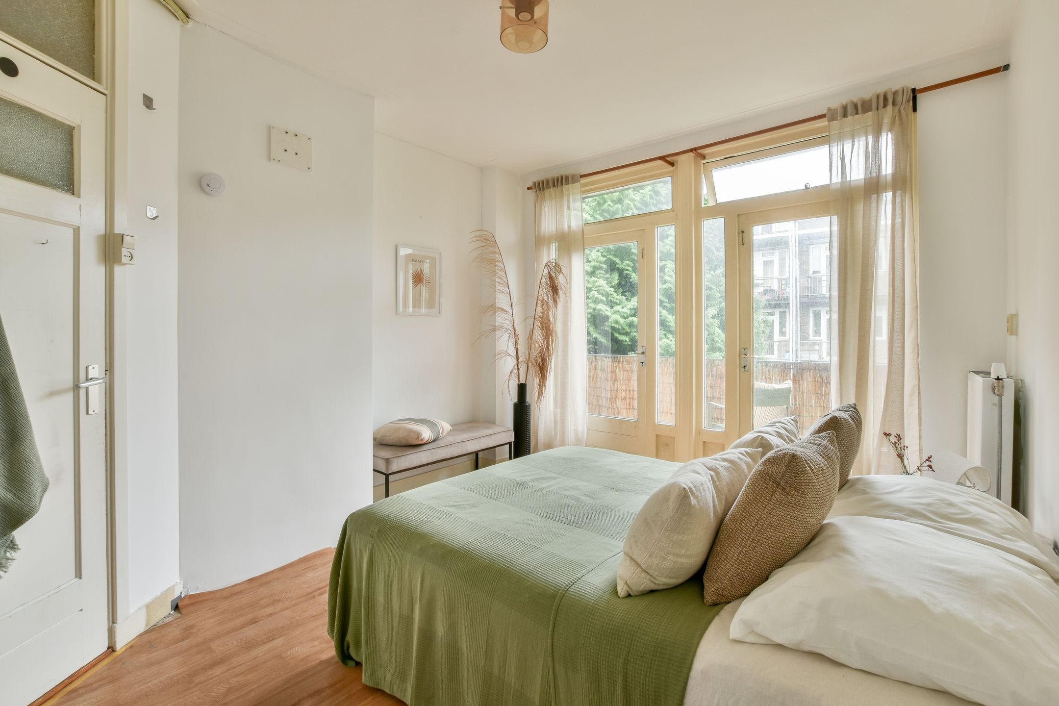 Foto 15 van Esmoreitstraat 40-2