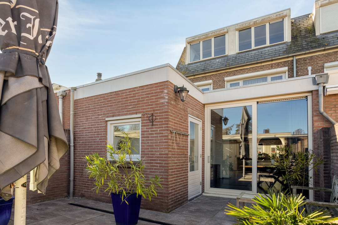 Photo 41 of St. Crispijnstraat 27