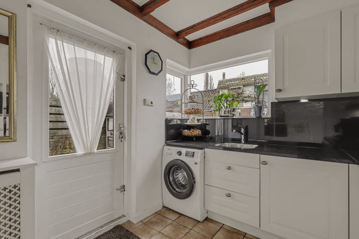 Photo 4 of van Galenstraat 17