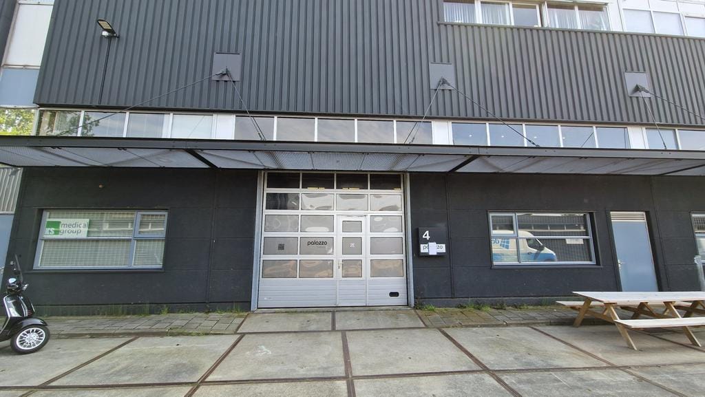 Bekijk foto 1 van Neutronstraat 7-4