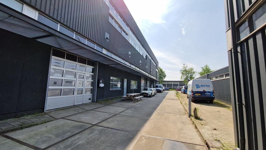 Bekijk foto 3 van Neutronstraat 7-4