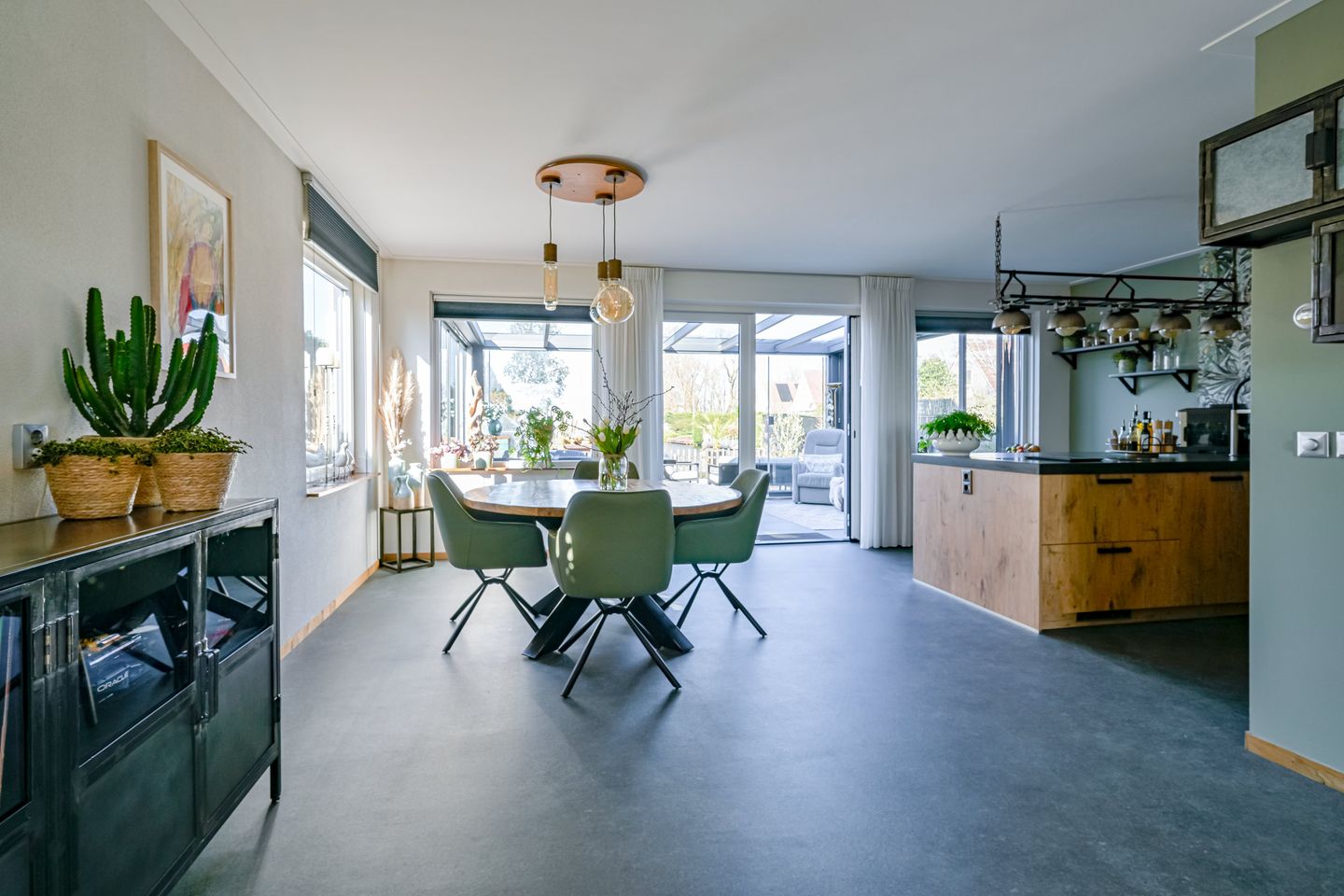 Foto 10 van Droge Wijmersweg 5-045