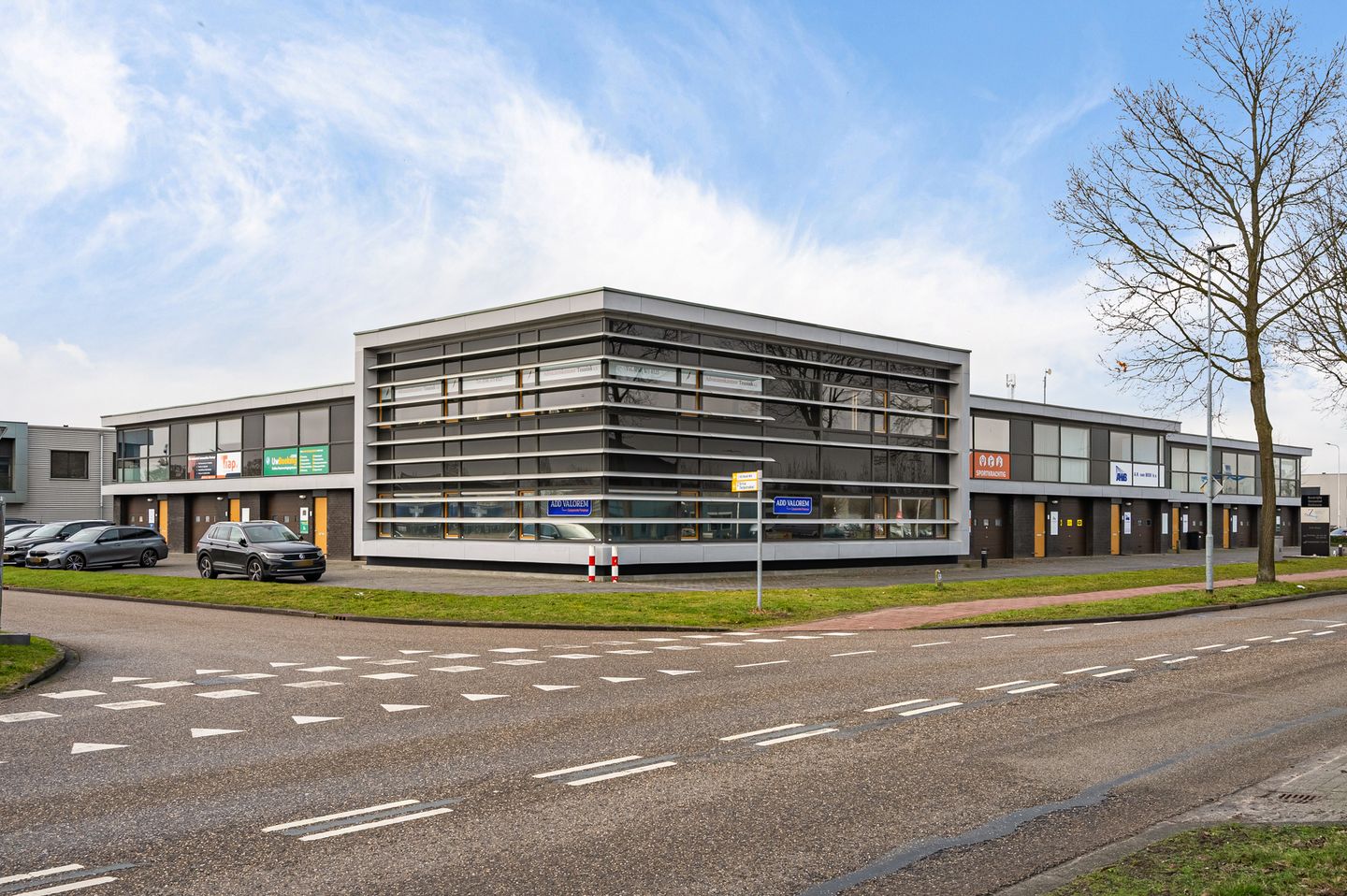 View photo 4 of Rondweg 9-D