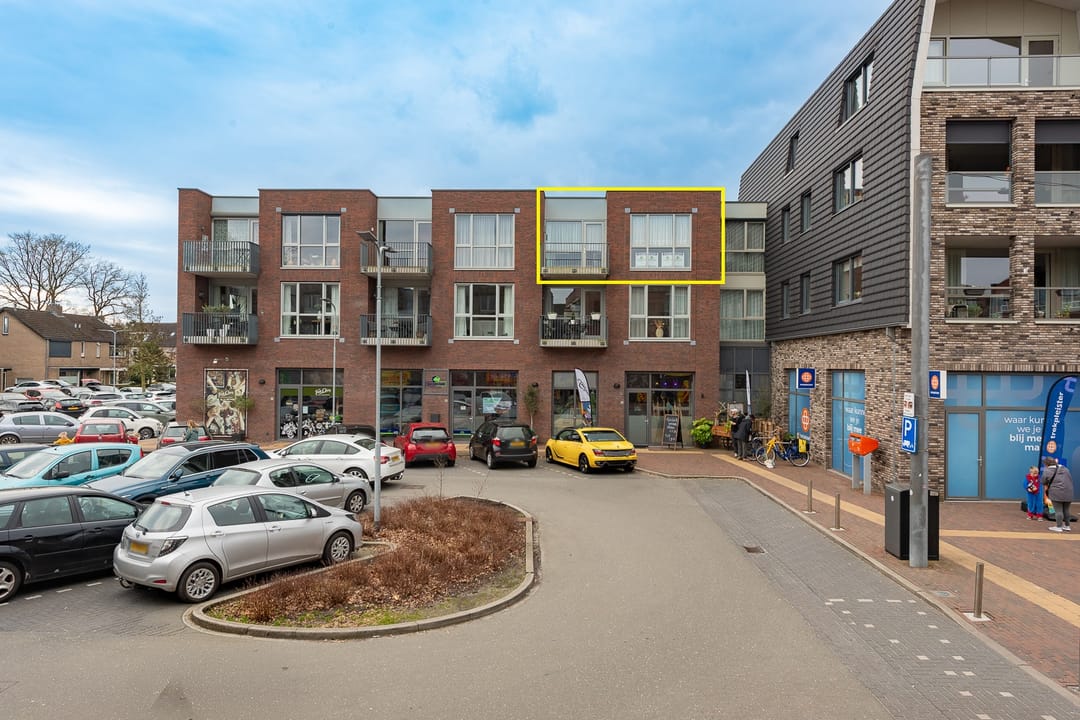 Foto 1 van Centrumplein 88