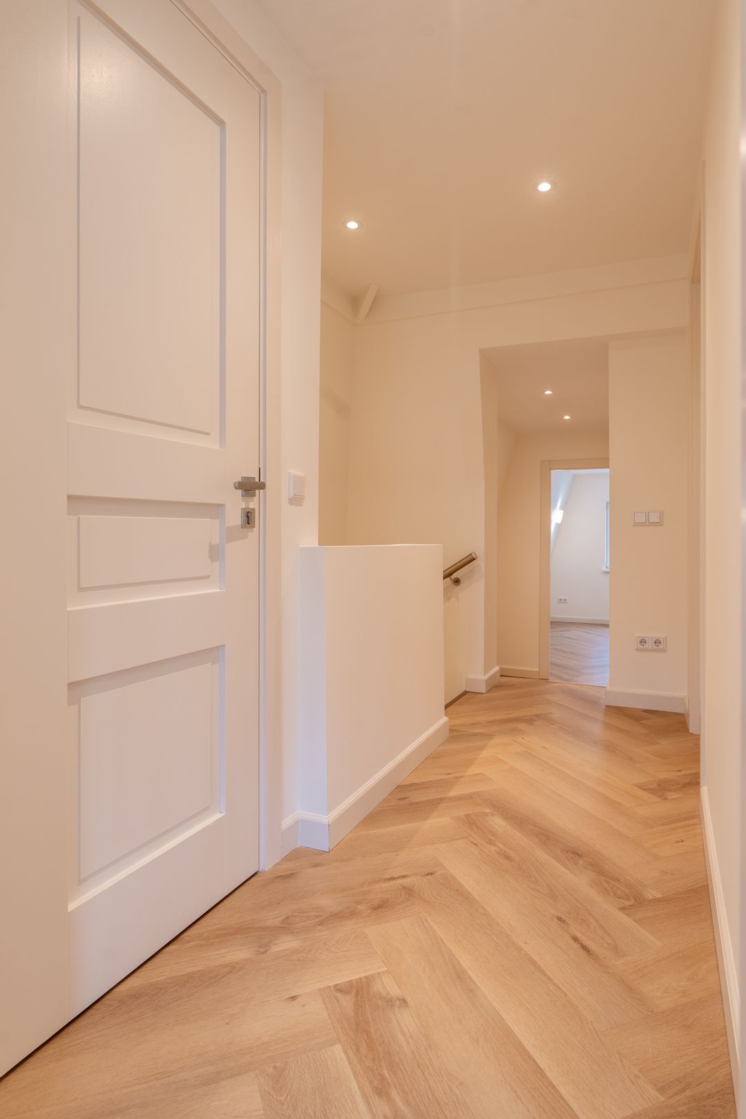 Photo 31 of Willibrorduslaan 81