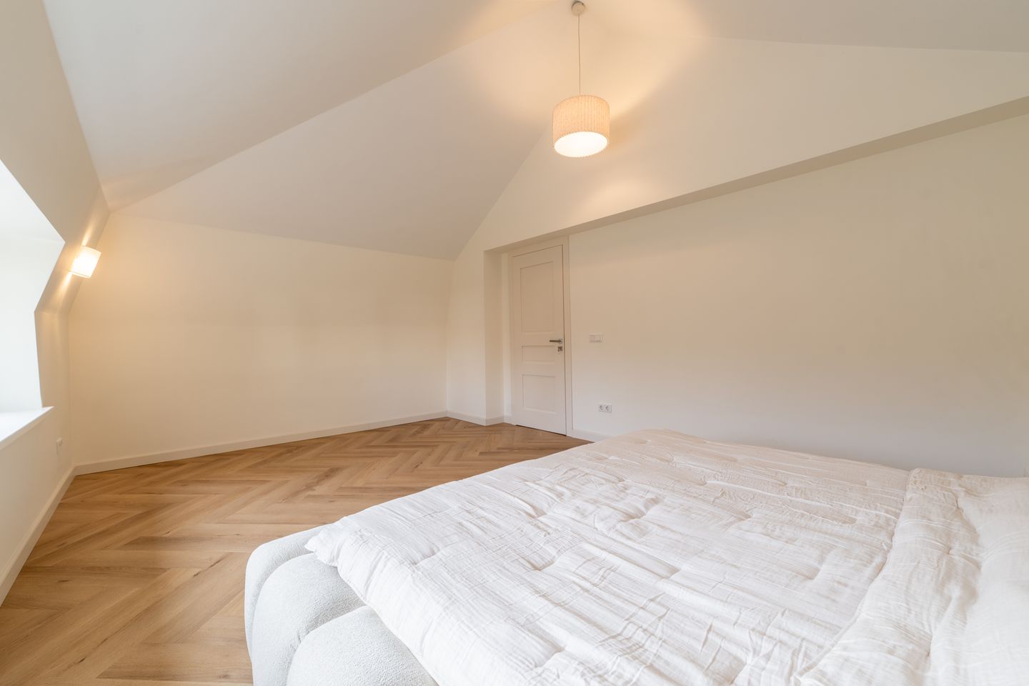 Photo 34 of Willibrorduslaan 81