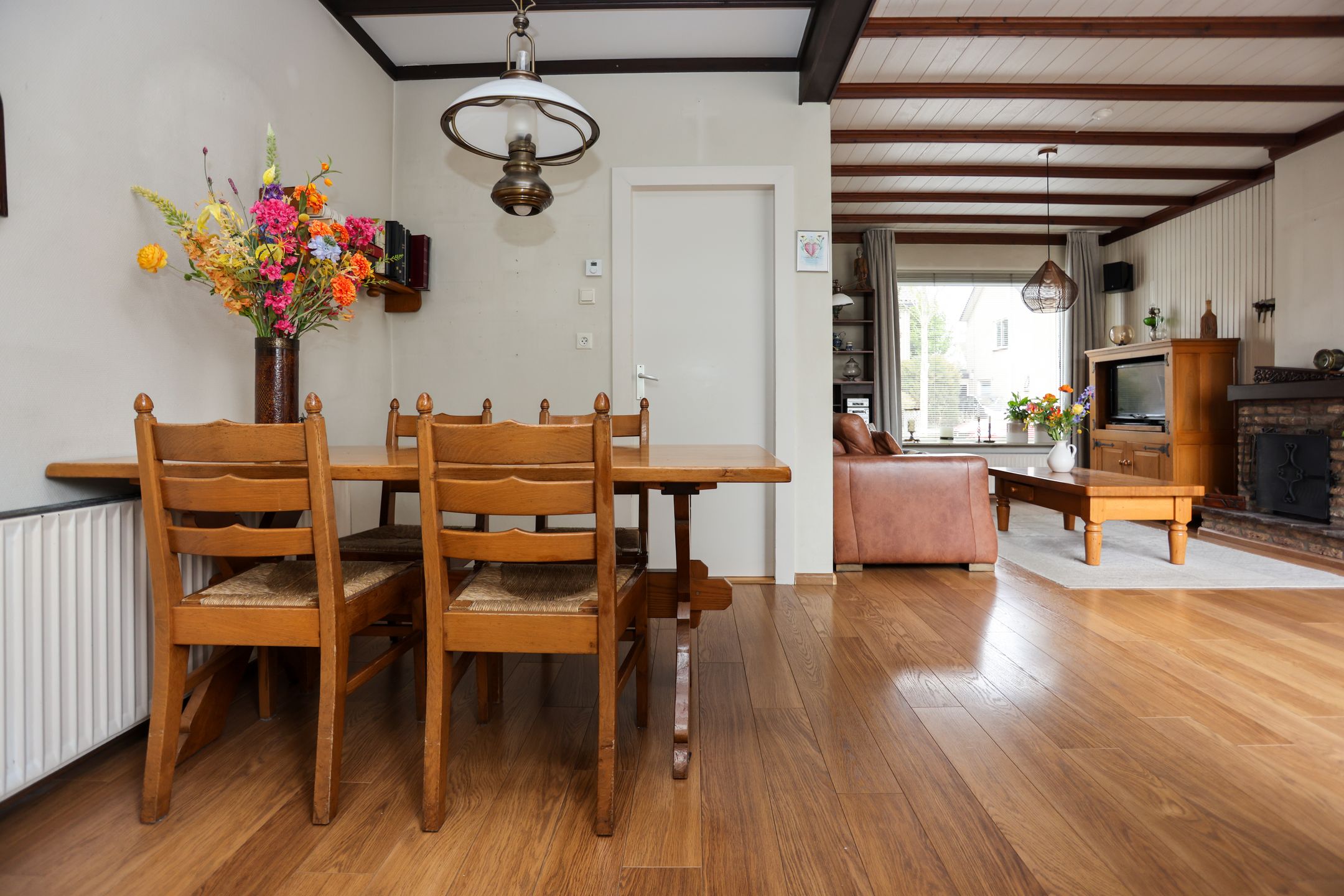 Foto 12 van Van Hoffenlaan 57