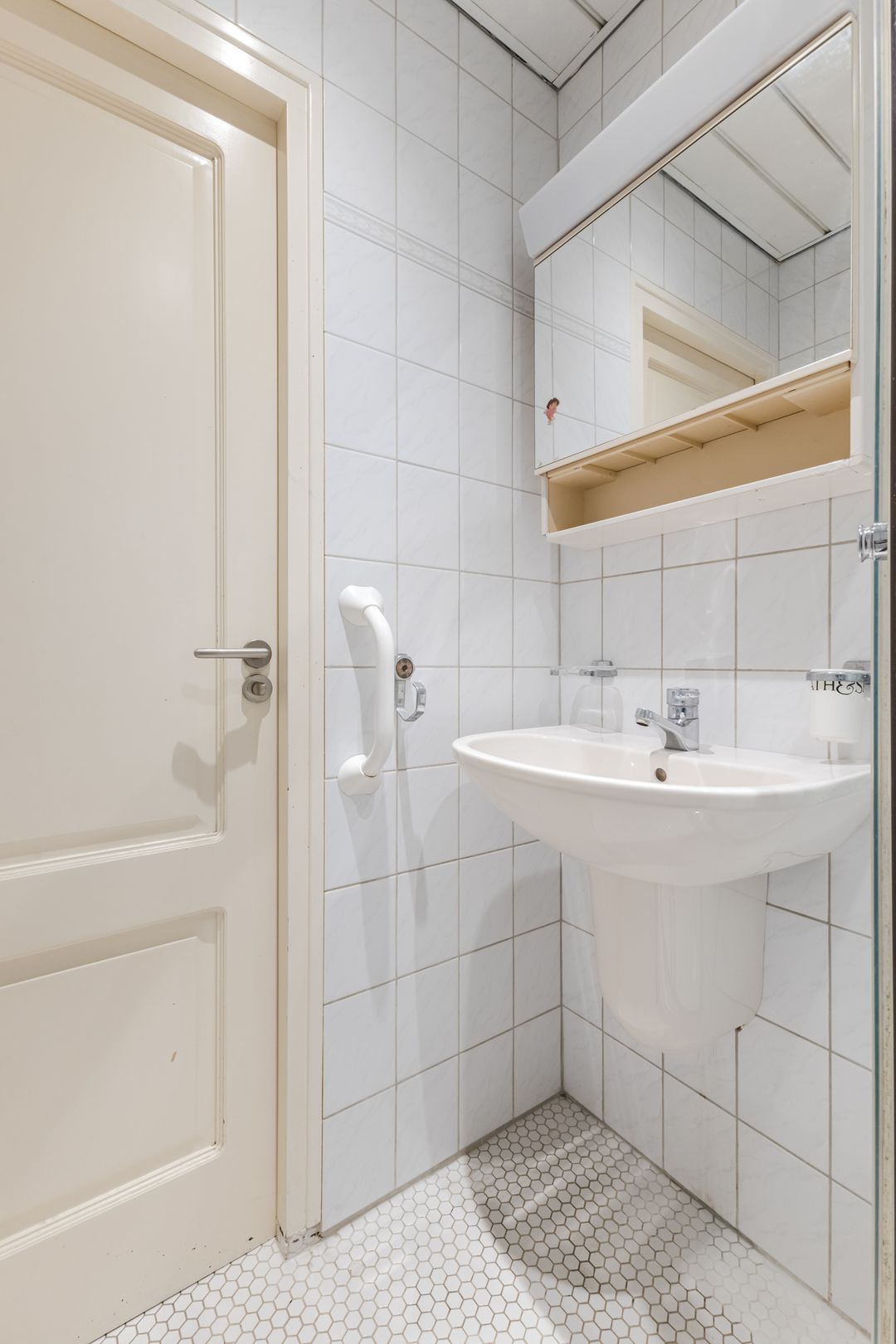 Foto 32 van Loodskotterhof 18