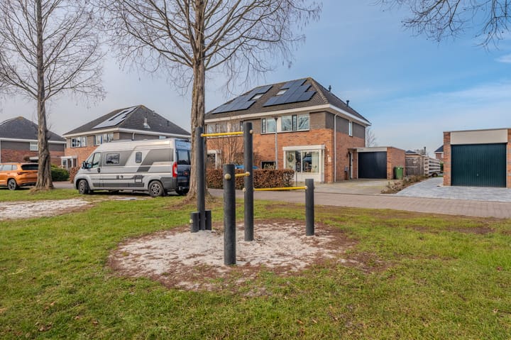 Photo 5 of Stuurboord 67