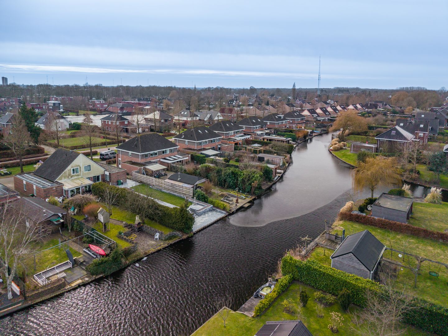 Photo 10 of Stuurboord 67