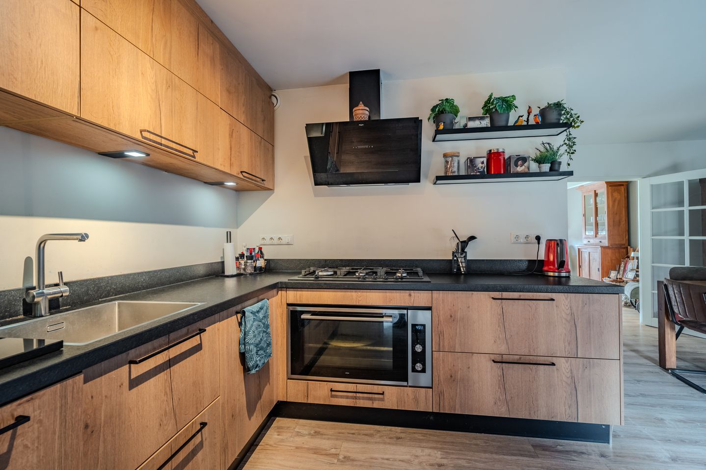 Photo 29 of Stuurboord 67